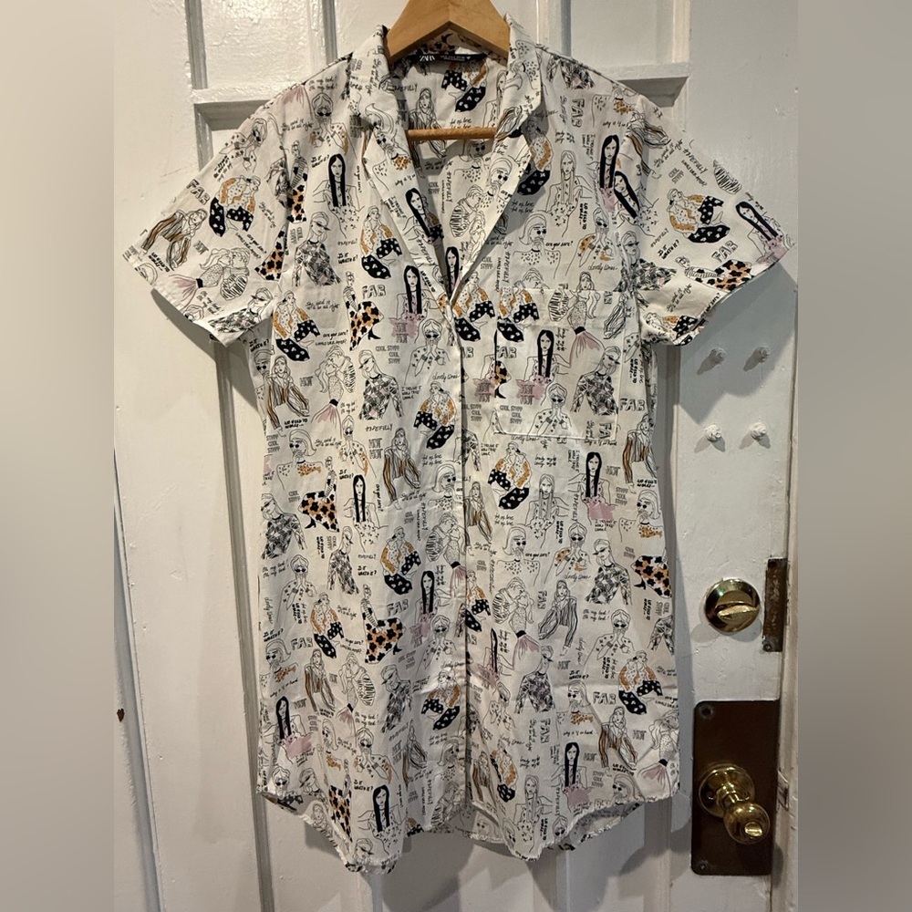 Zara Multicolor Graphic Print Blouse